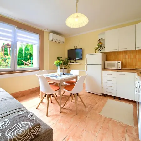 Apartment Apartmani Sabina Fužine