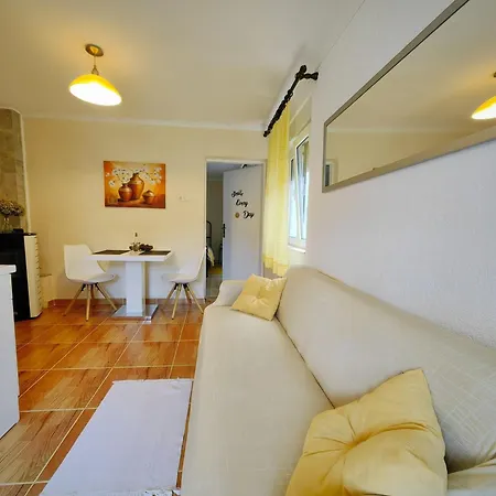 Apartmani Sabina * Fužine