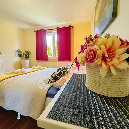 Apartmani Sabina Apartment *