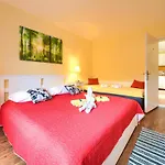 Apartmani Sabina *