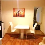 Apartmani Sabina Apartment *
