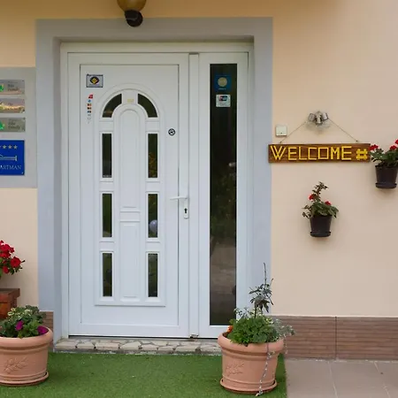 Apartment Apartmani Sabina