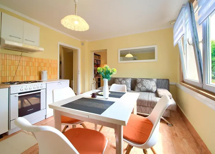Apartmani Sabina *