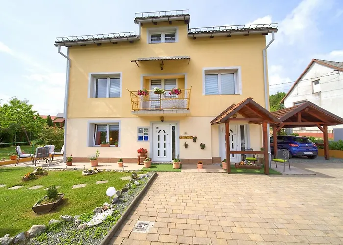 Apartment Apartmani Sabina *